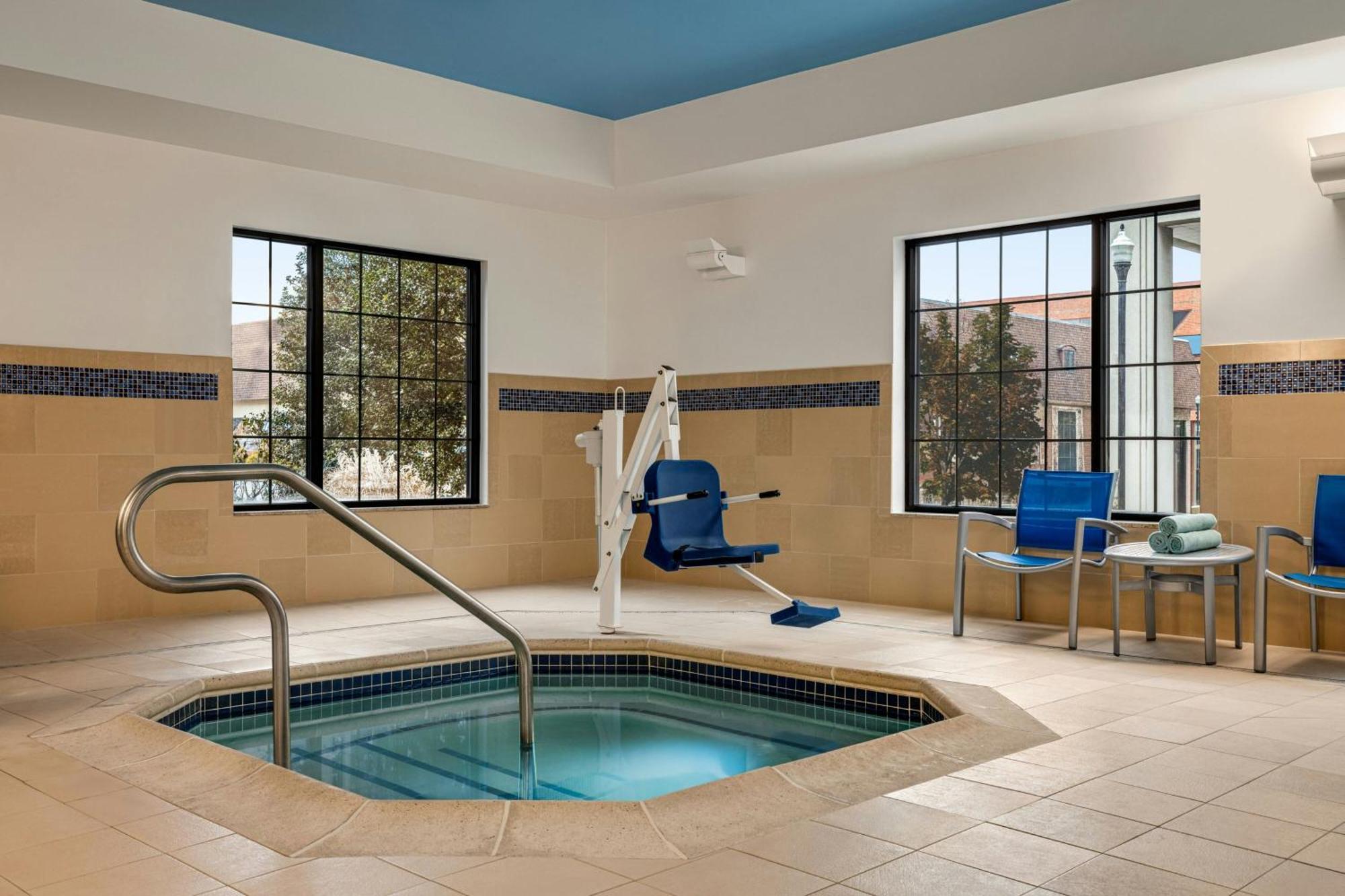 Towneplace Suites By Marriott Williamsport Exteriér fotografie